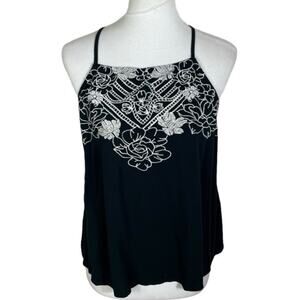 Eyeshadow Black & White Floral Embroidered Rayon Sleeveless Halter Crop Size L